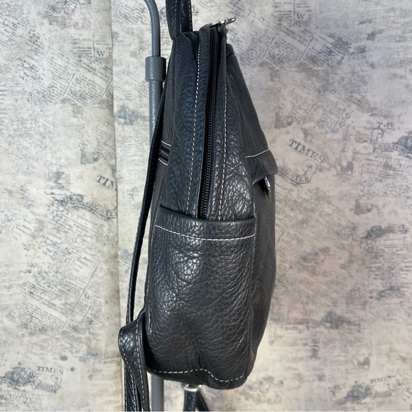 Libaire Black Leather Backpack Made in the USA - Picture 2 of 11